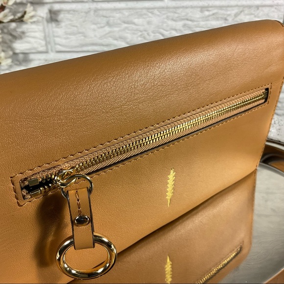 THACKER Leather Wallet - Picture 6 of 8